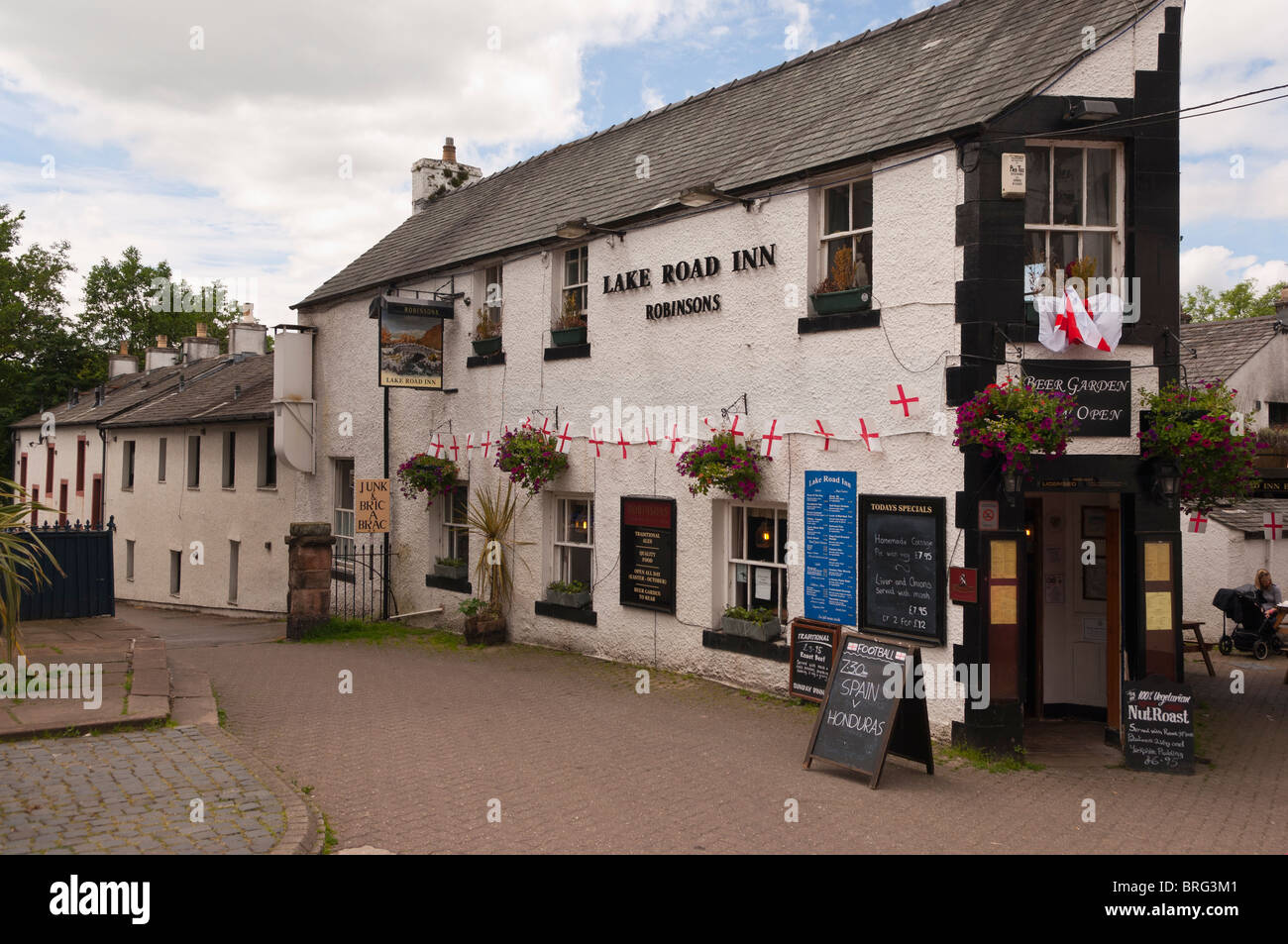 Keswick pubs hires stock photography and images Alamy