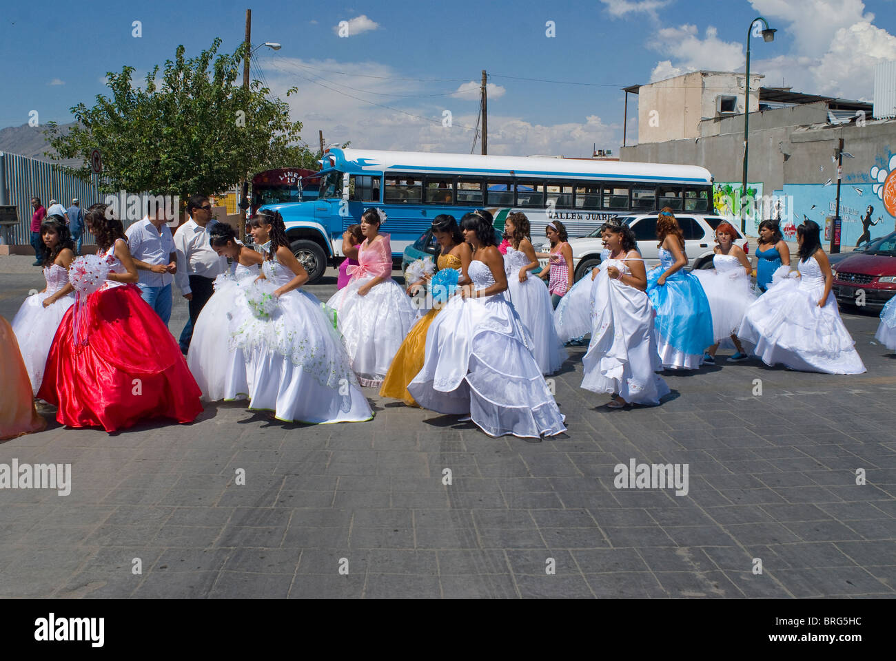 Quinceanera mass hires stock photography and images Alamy