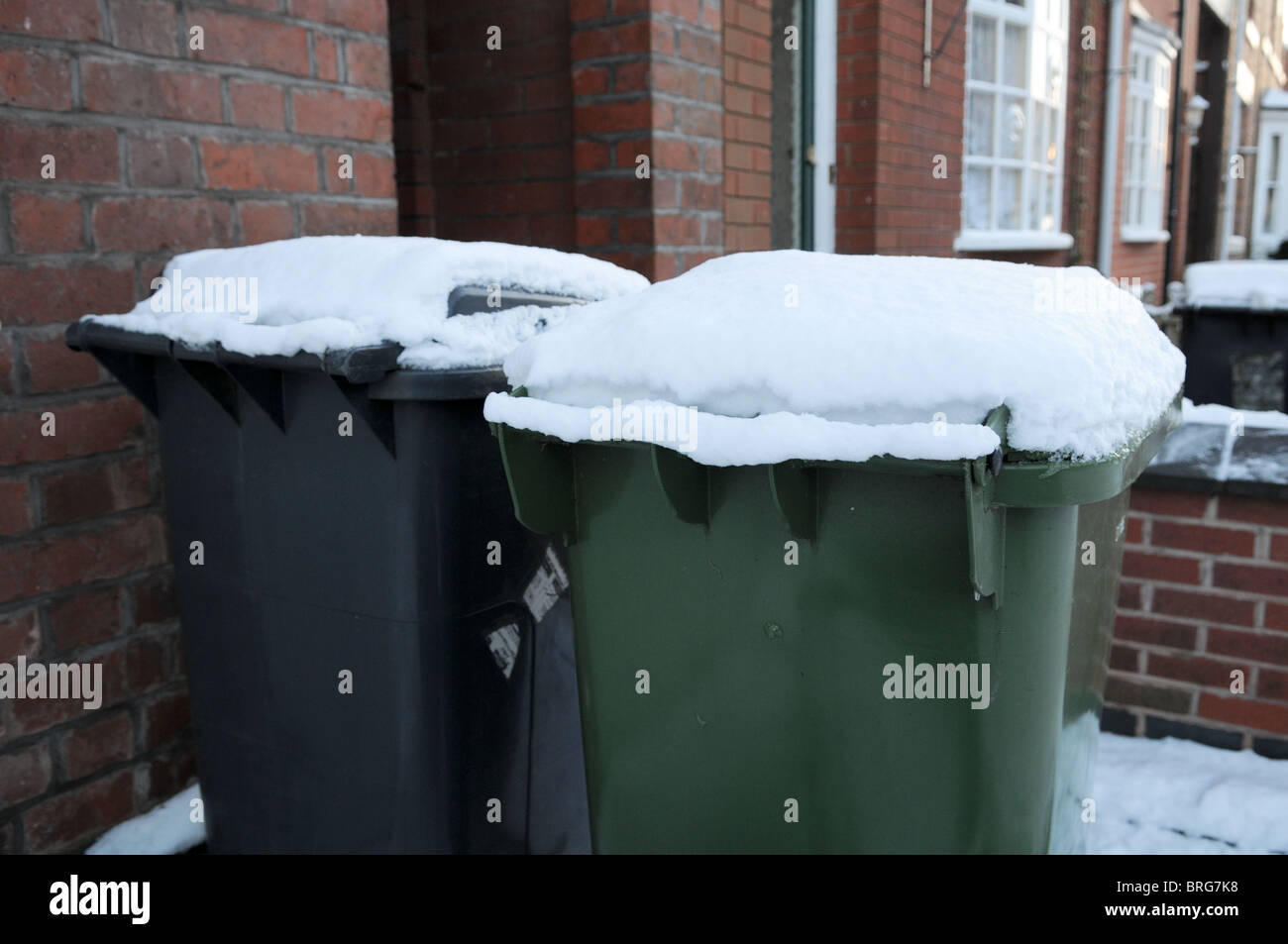 Rubbish bin collections High Resolution Stock Photography and Images
