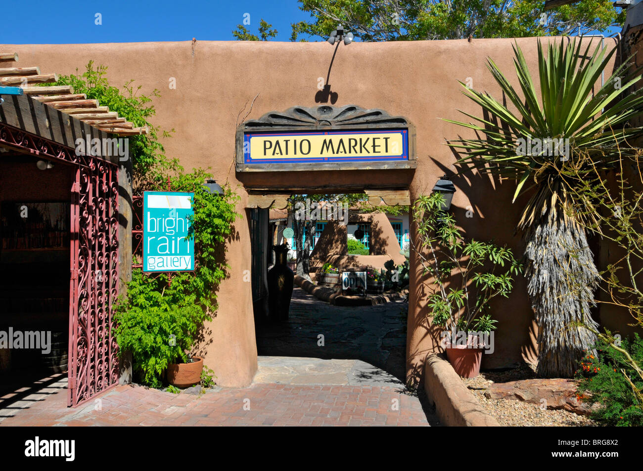 Shopping in Old Town Albuquerque New Mexico Stock Photo Alamy