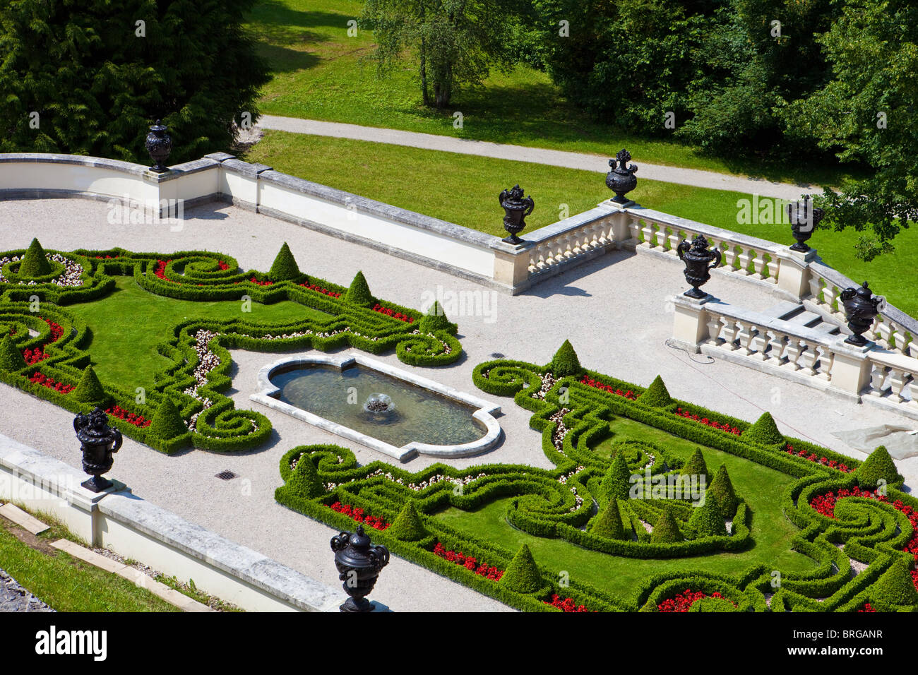 Formal Gardens at Linderhof Palace, Bavaria, Germany Stock Photo Alamy