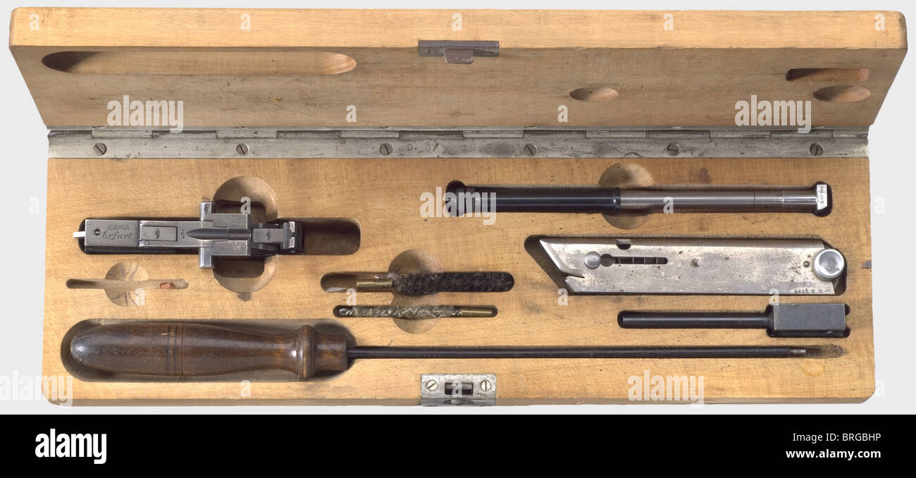 A self-loading insert barrel(S.E.L)ERMA for P. 08 in large case ...