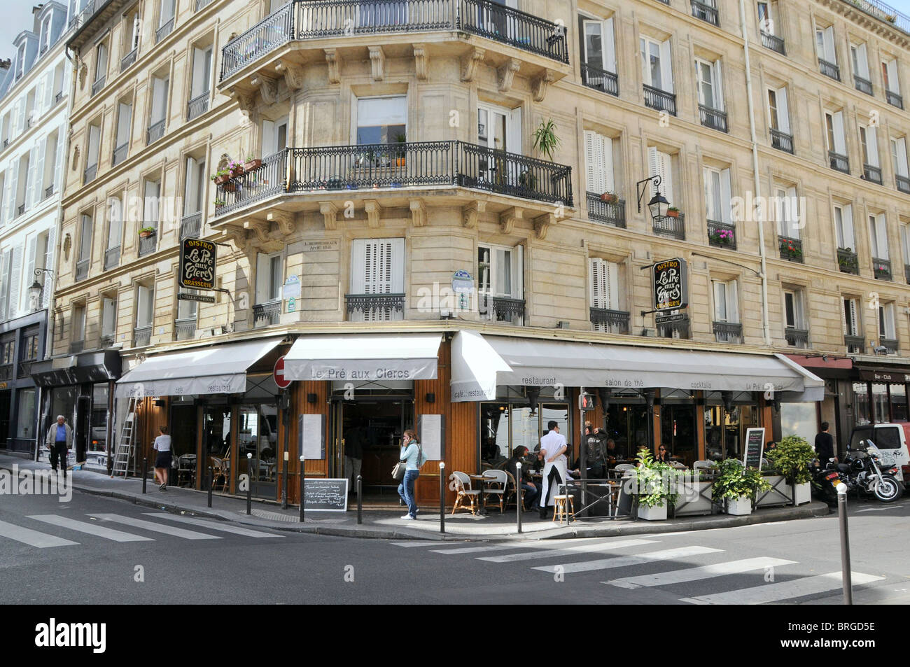 Paris September 2010 Le Pre au