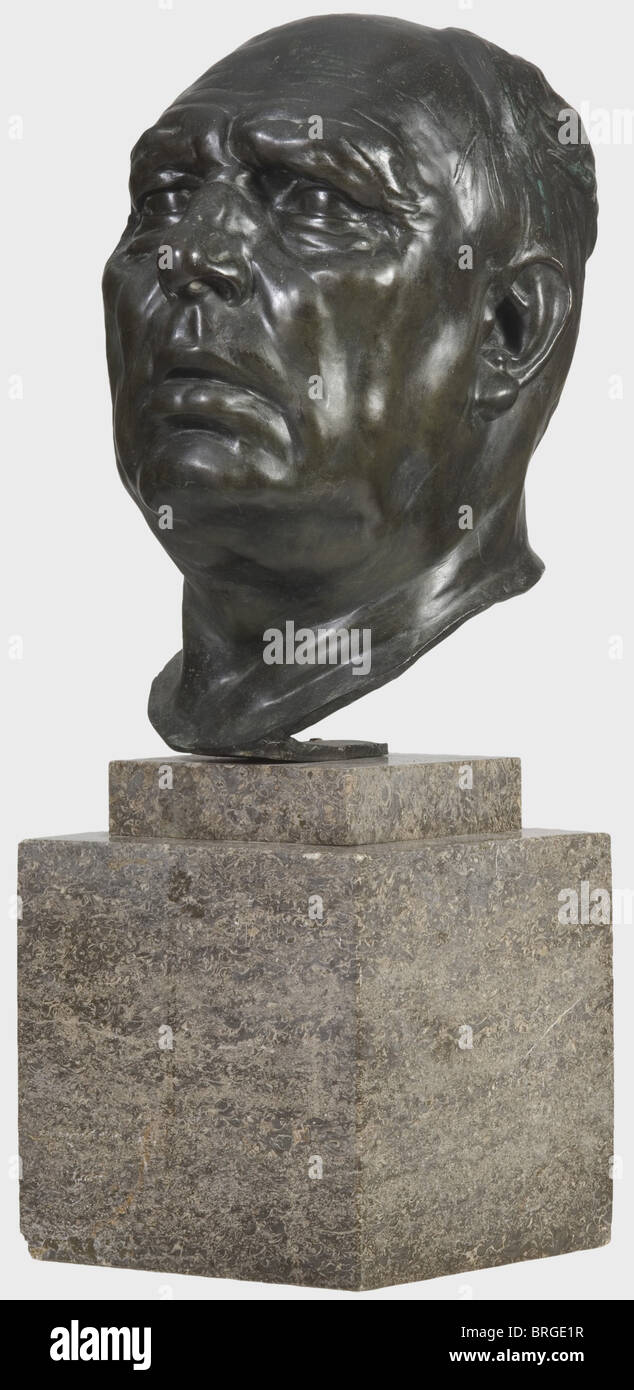 Alexander Oppler (1869 - 1937), a bronze head of André Derains Black green patinated bronze, on the right side of the nape the artist's signature 'Oppler'. Stepped grey-brown marble base. Height 52 cm. Expressive portrait of the famous French painter André Derains (1880 - 1954), who shared a studio with Maurice de Vlaminck in around 1900 and developed the Fauve Movement in cooperation with Matisse. During the occupation of France in WW II the German authorities offered him the position of director at the Ecole des Beaux-Arts in Paris, which he refused - alongsi, Stock Photo
