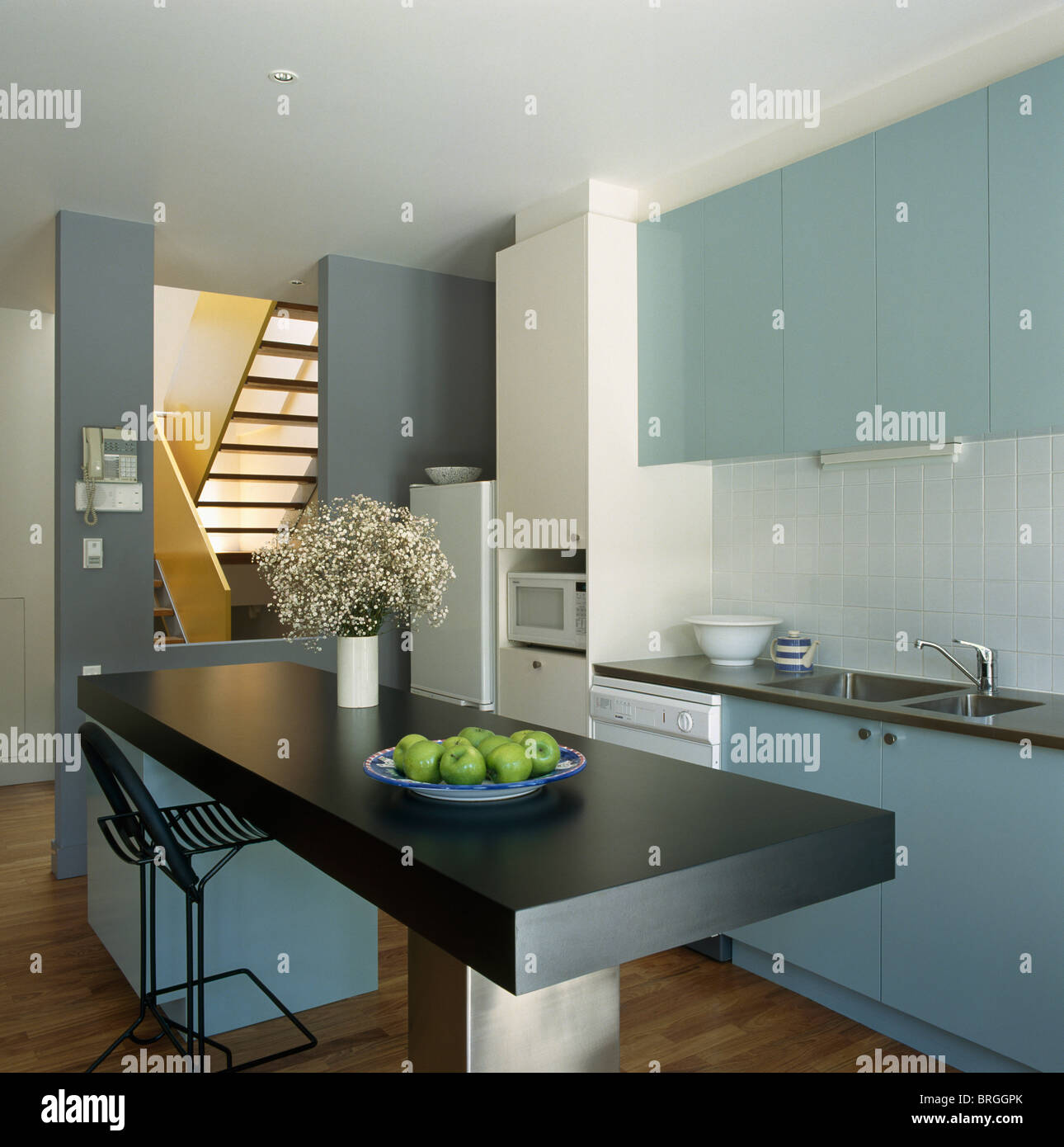 Black Slate Worktop On Breakfast Bar In Modern Basement Kitchen With Stock Photo Alamy
