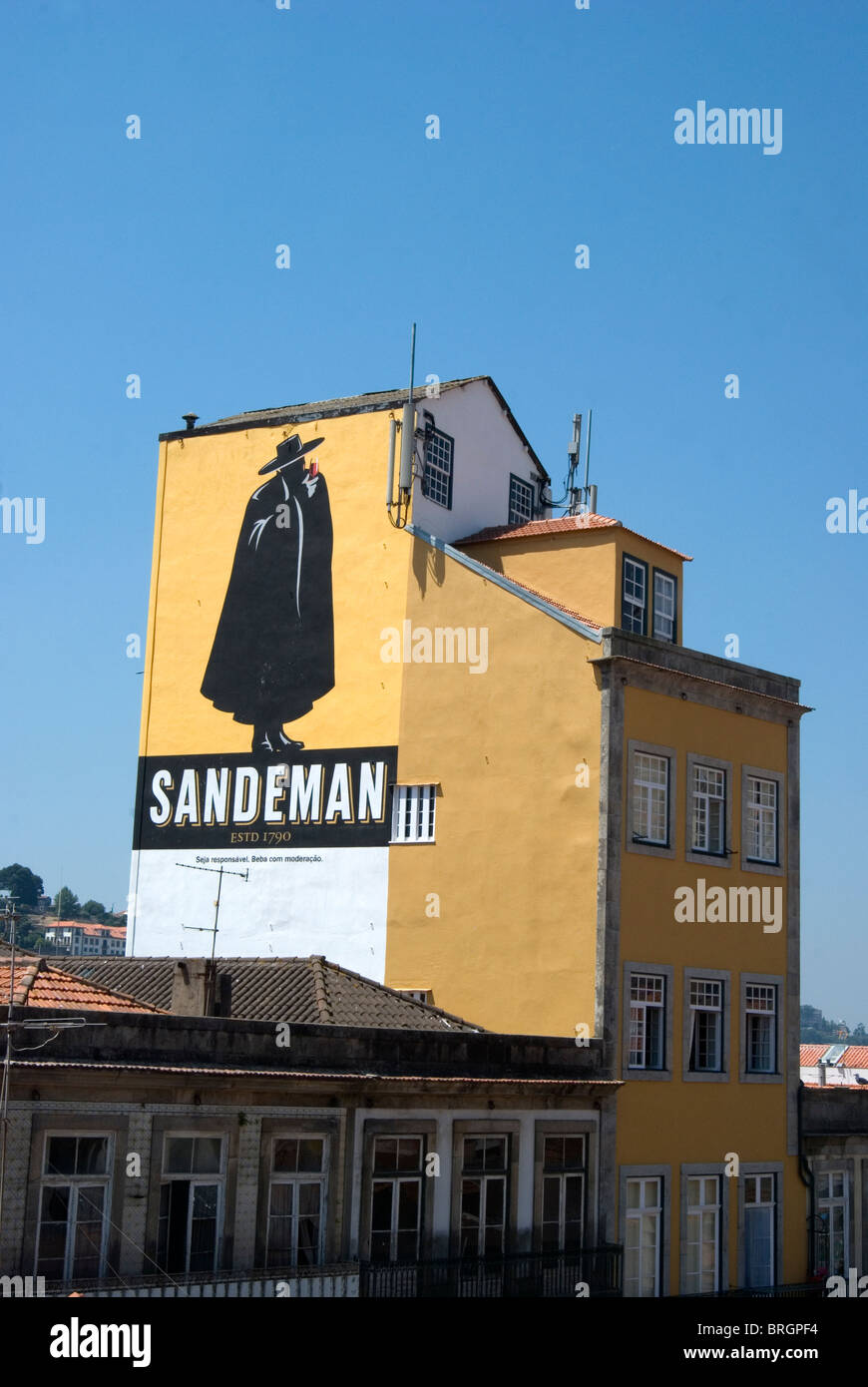 Sandeman logo hi-res stock photography and images - Alamy