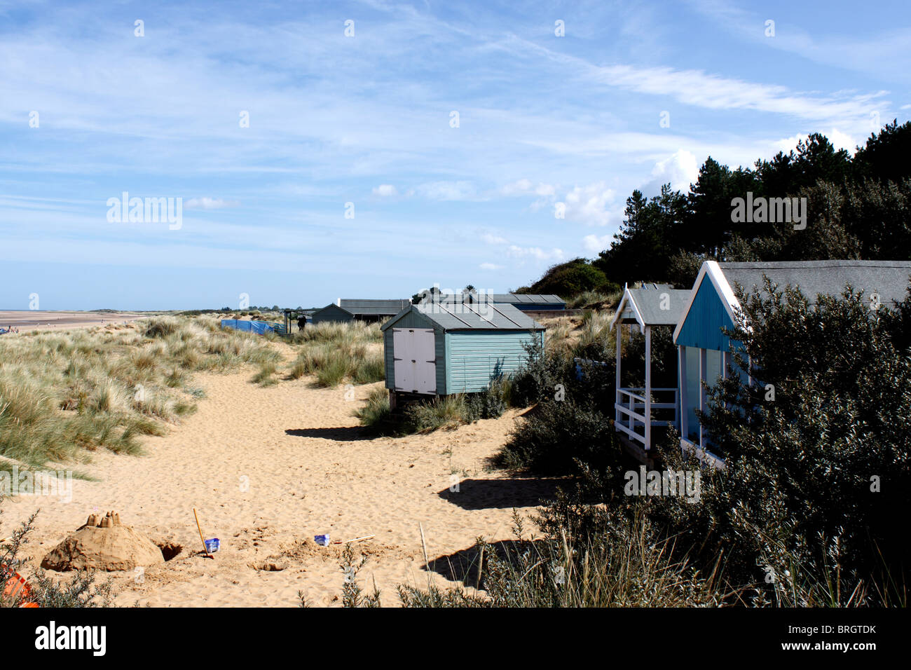 BEACHFRONT BEACH HUTS AT OLD HUNSTANTON. NORTH NORFOLK UK Stock Photo Alamy