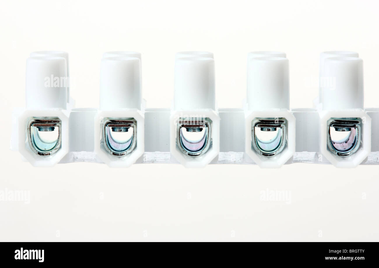 Socket Outlet Connection