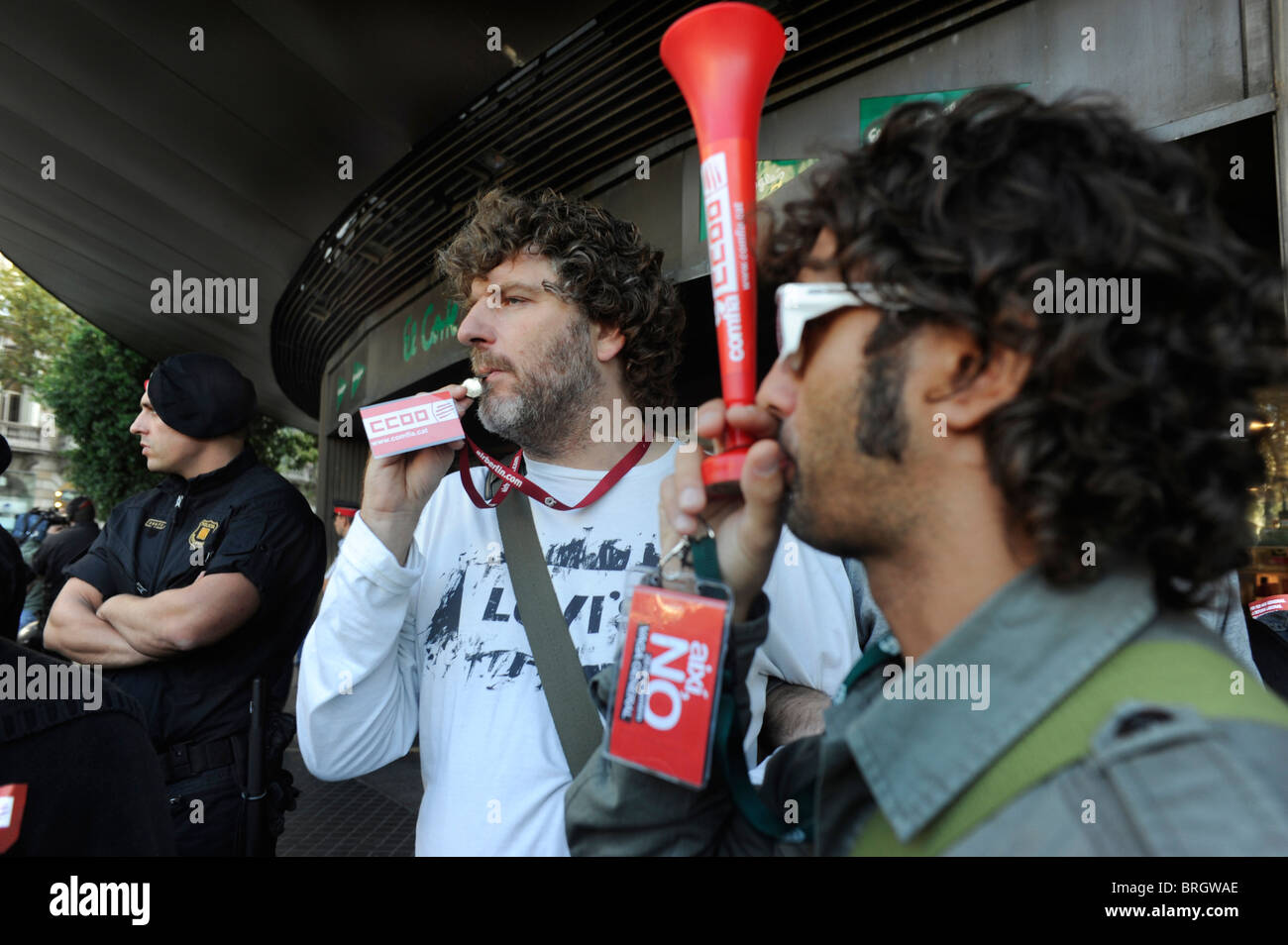 Barcelona,September, 29,2010.- Picket  during the strike  across Spain to protest the government labor reforms . Stock Photo