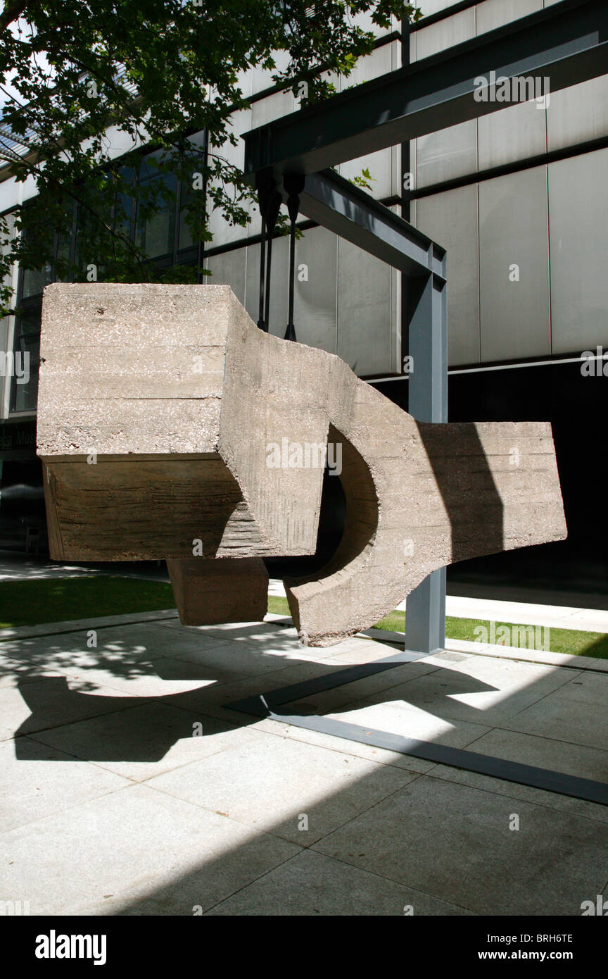 Meeting point IV, a reinforced concrete sculpture by Eduardo Chillida, outside the Bilbao Fine Arts Museum, Spain Stock Photo