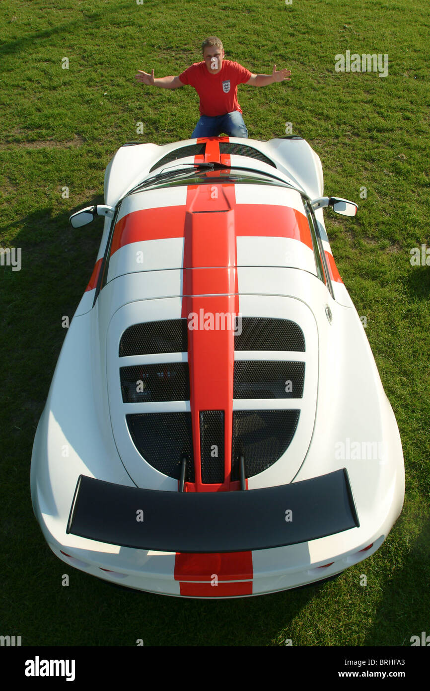 John Hancock goes world cup crazy with his Lotus Esprit sports car