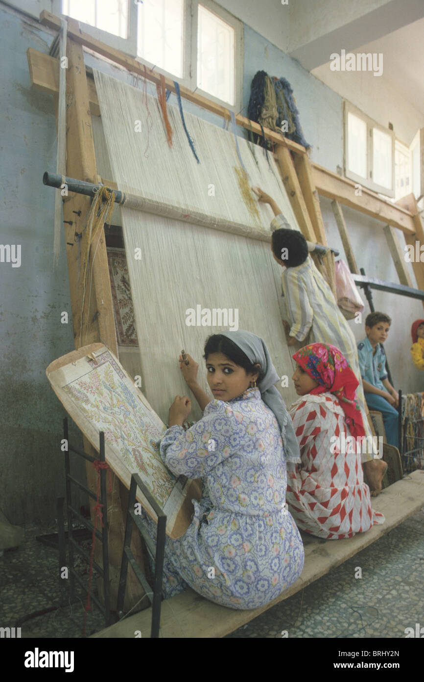 Rug weavers hires stock photography and images Alamy