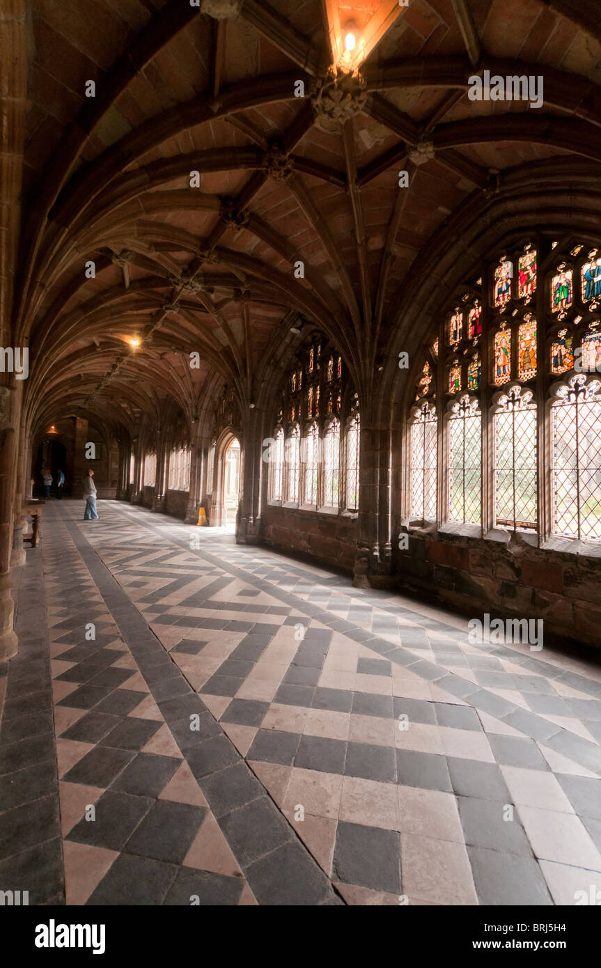 Worcester cathedral architecture hi-res stock photography and images ...