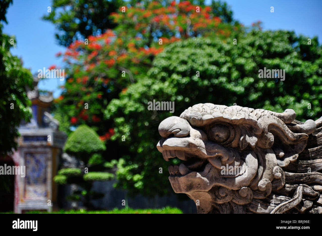 Chinese stone figure hi-res stock photography and images - Alamy