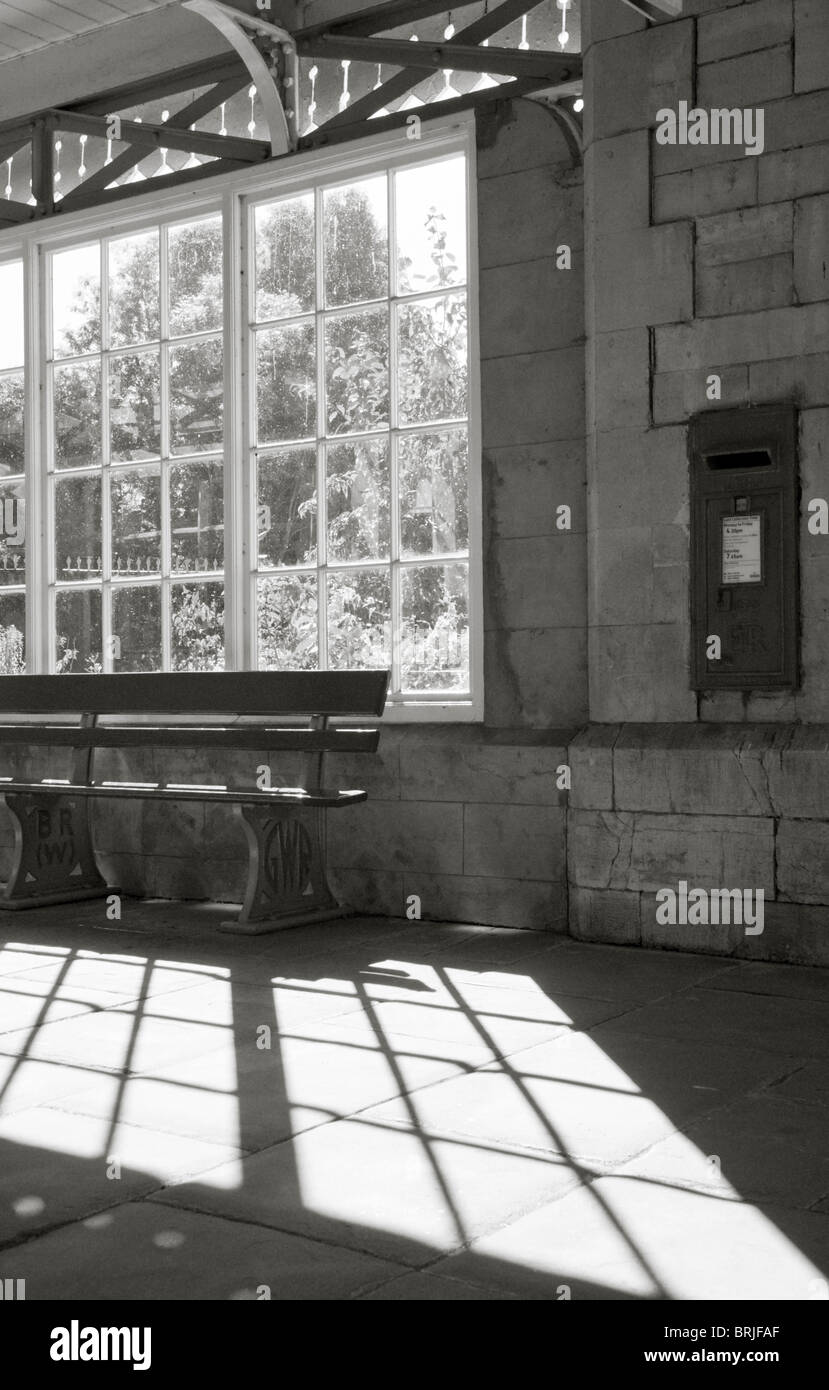 Kemble railway station, Cotswolds Stock Photo Alamy