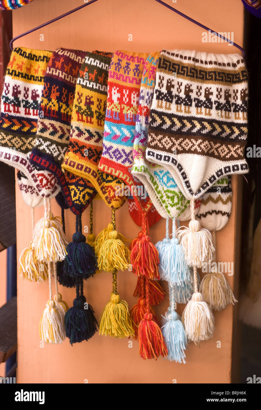 Colorful Peruvian Souvenirs Peru Llaveros Chulos Foto stock