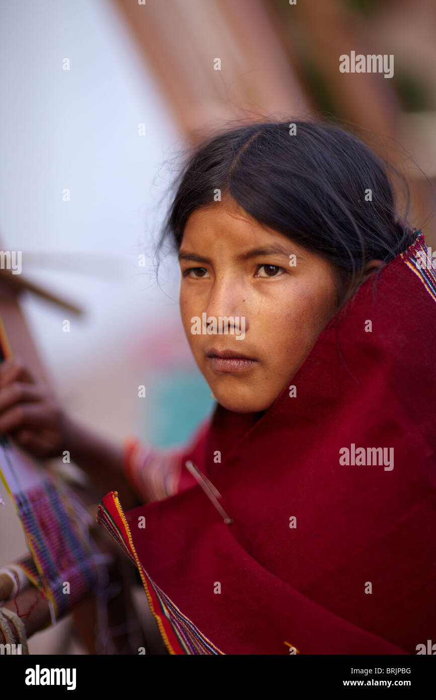 a girl at a weaving school in Sucre, Bolivia Stock Photo - Alamy