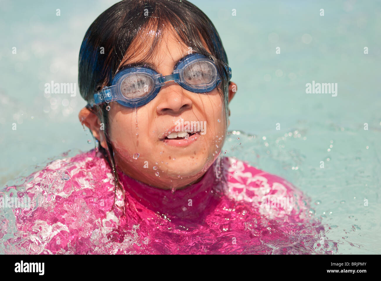 Pink paddling pool hi-res stock photography and images - Alamy