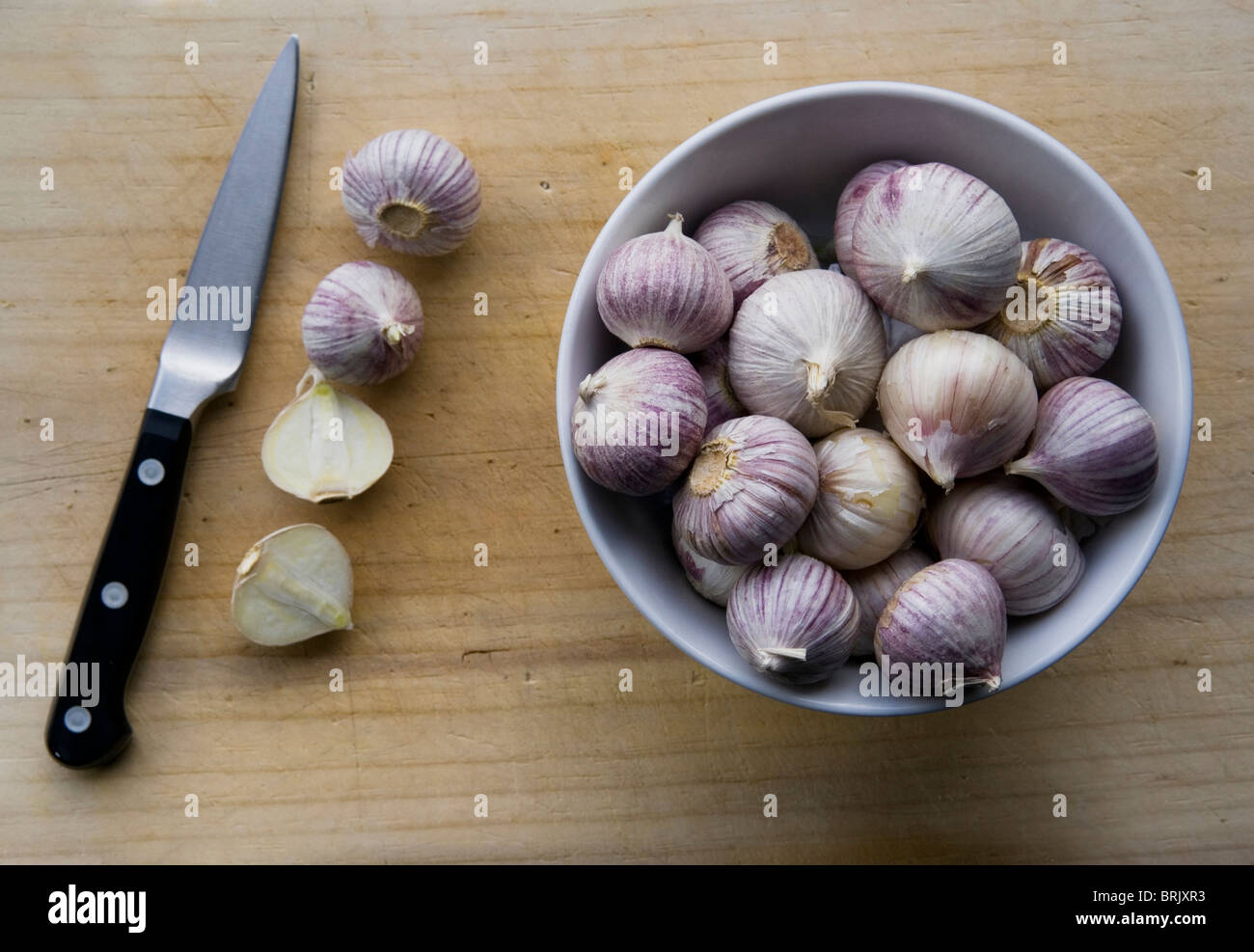 Chinese Pearl Garlic Stock Photo Alamy