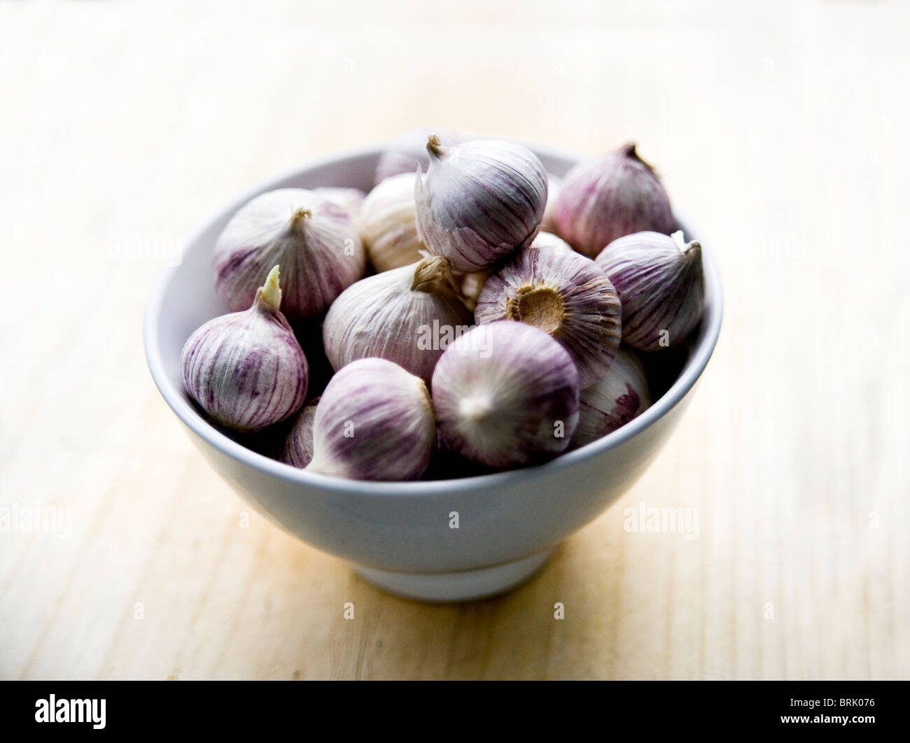 Chinese Pearl Garlic Stock Photo Alamy