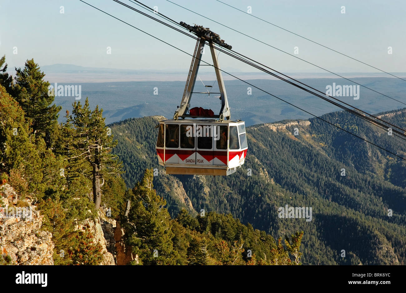Sandia Peak Tramway arrives at top of mountain, Albuquerque New Mexico Stock Photo