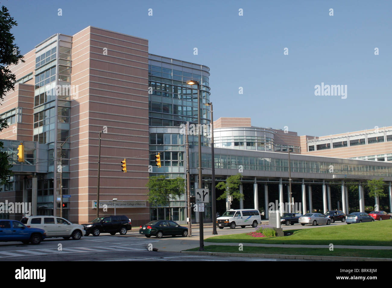 Cleveland Clinic Lerner College of Medicine and Lerner Research Institute  Stock Photo - Alamy