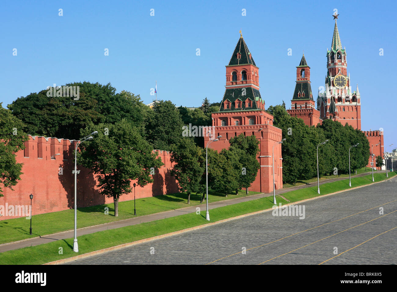 The Savior Tower (1491) and various other towers of the Kremlin in Moscow, Russia Stock Photo