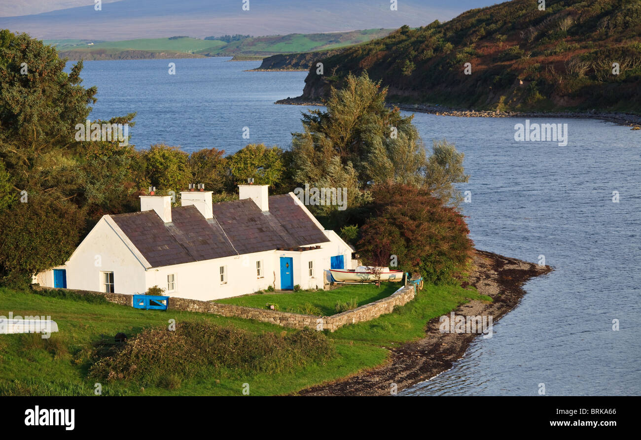 Traditional Irish cottage at Newport, County Mayo, Ireland Stock Photo
