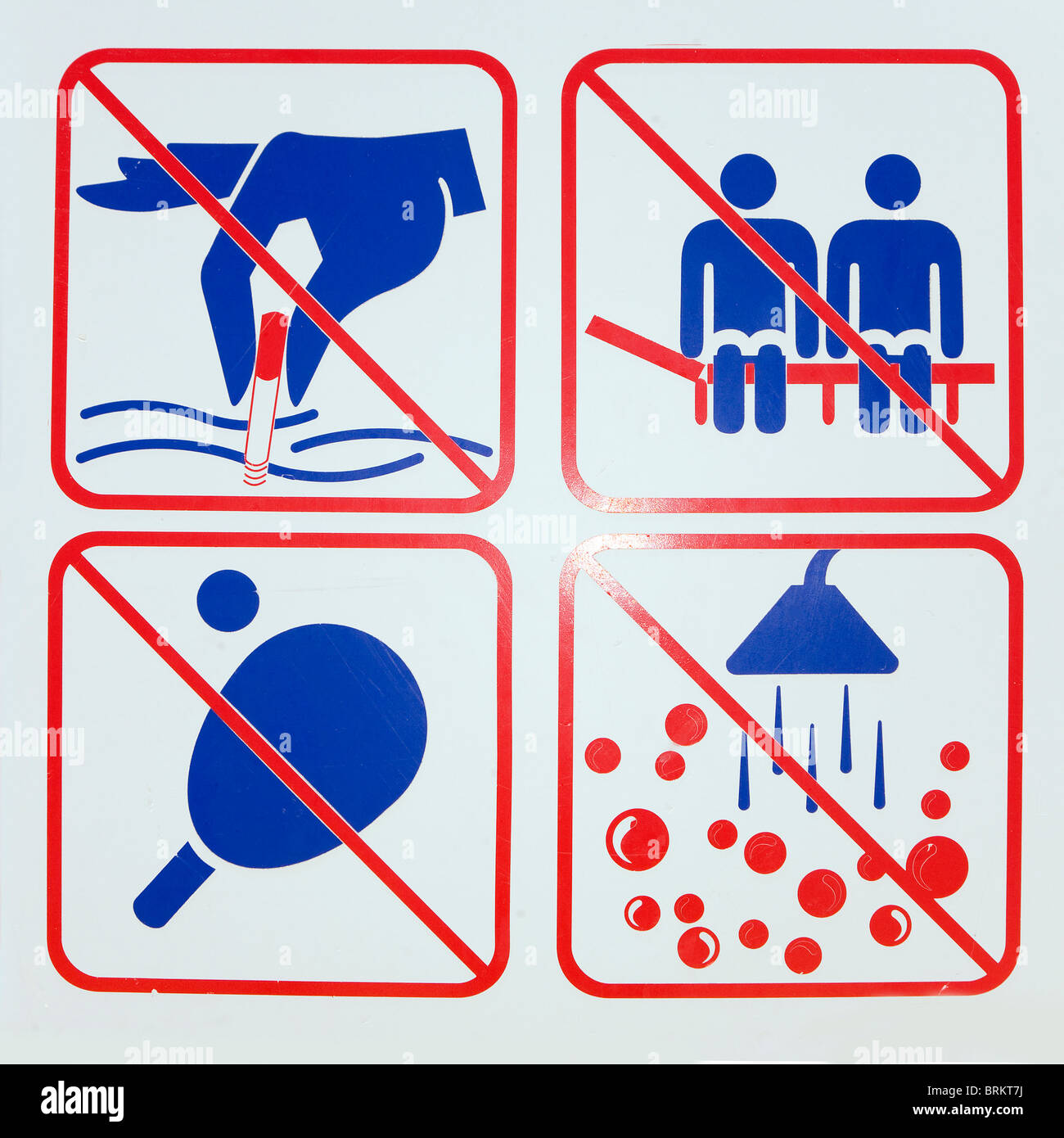 Beach rules and regulations sign hi-res stock photography and images