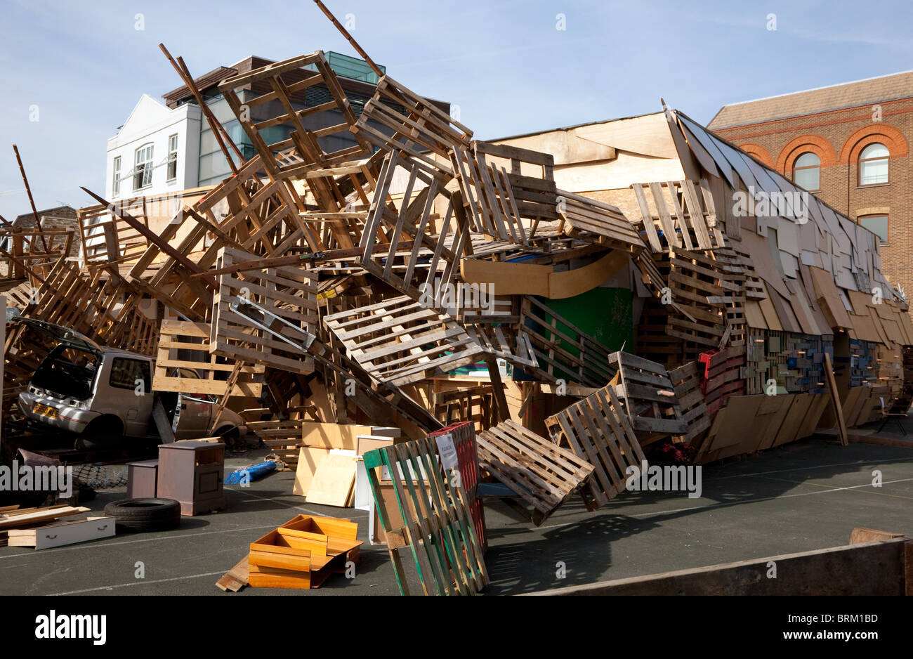 Jellyfish Theatre, Southwark, London made from salvaged materials Stock