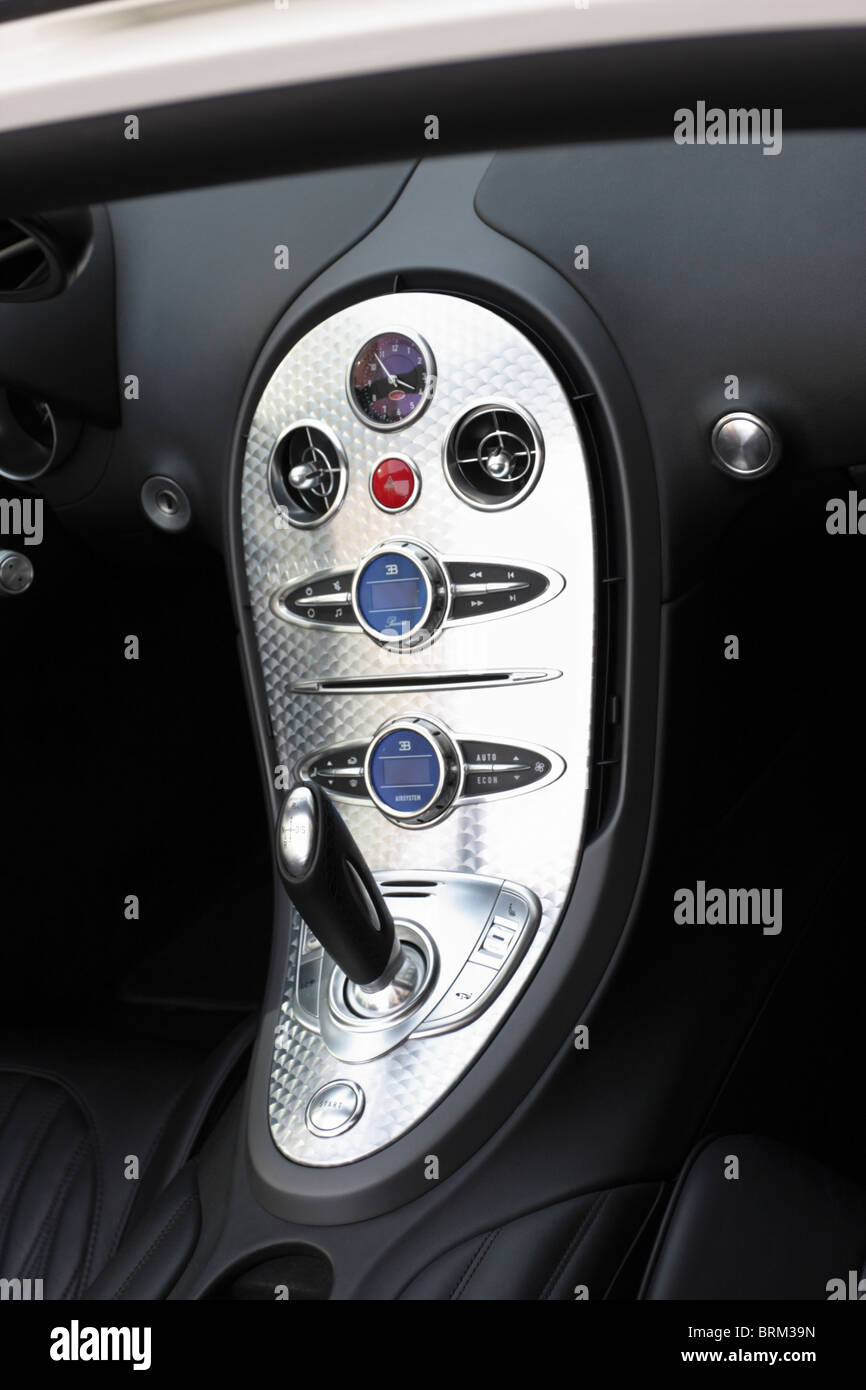 Bugatti veyron gear shift hi-res stock photography and images - Alamy