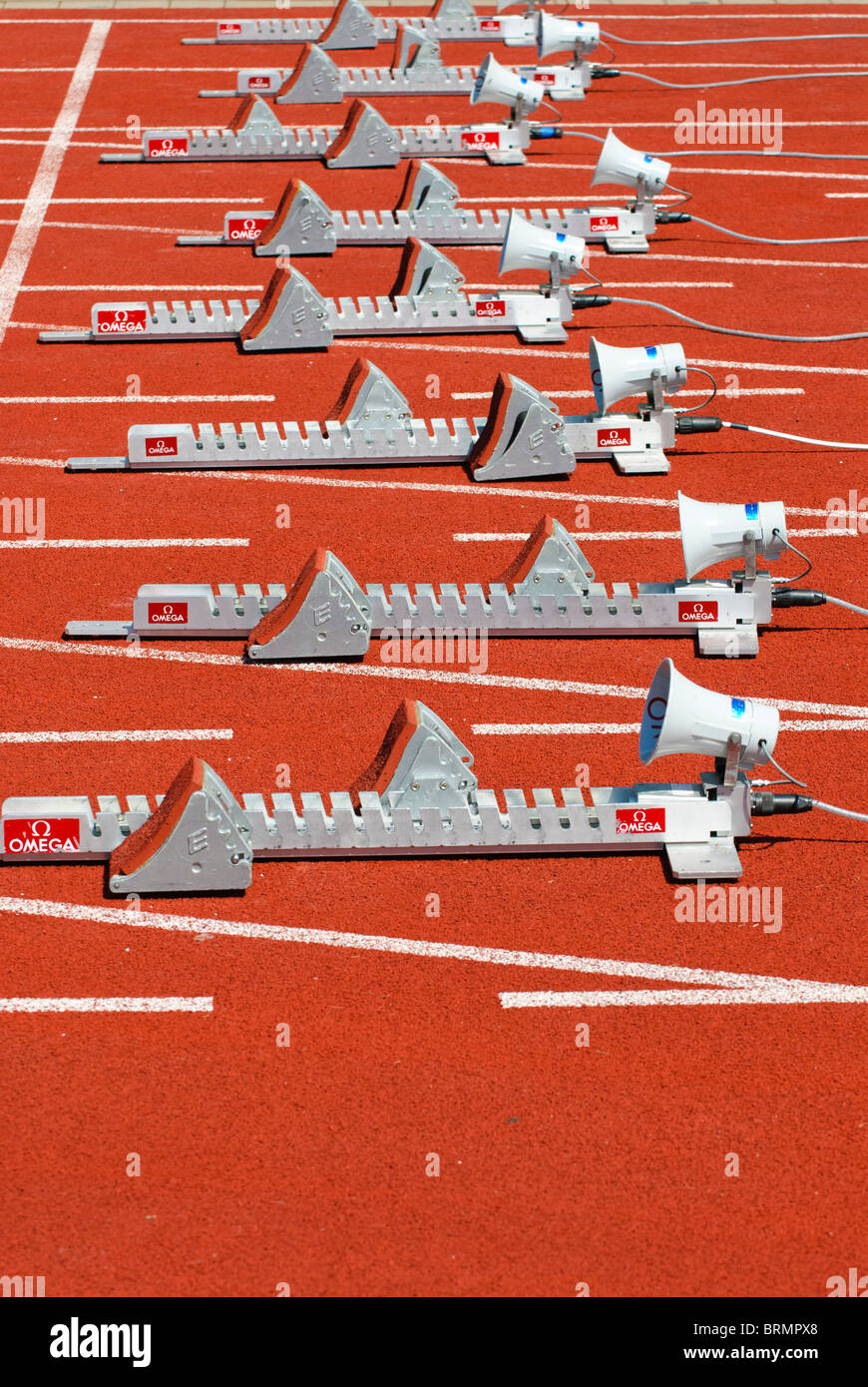 Sprint Start Blocks Stock Photos & Sprint Start Blocks Stock Images Alamy