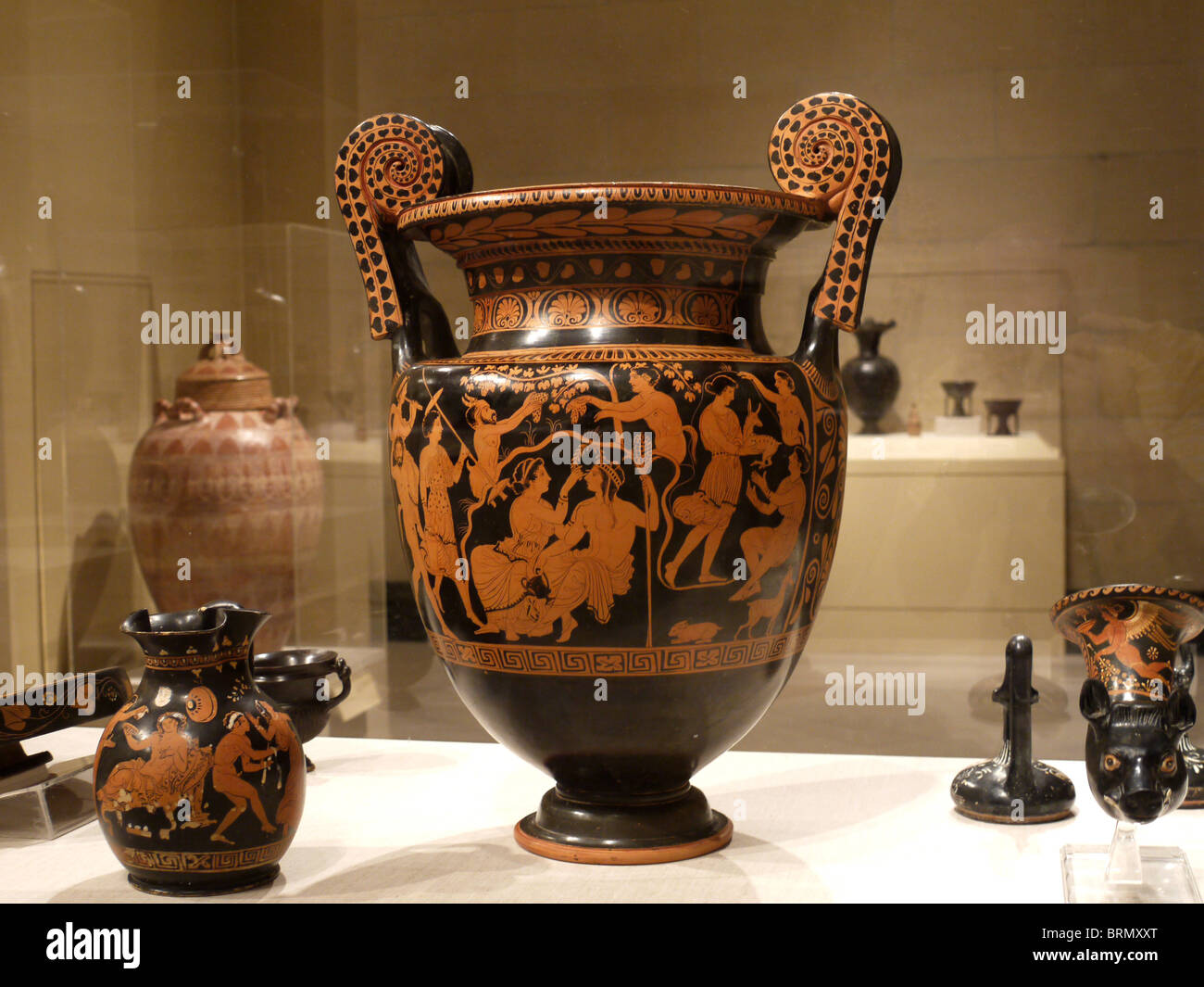 Greek pottery hi-res stock photography and images - Alamy
