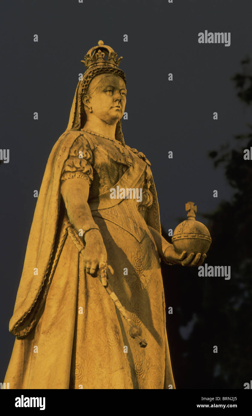 Queen Victoria statue in Longmarket street in Pietermaritzburg