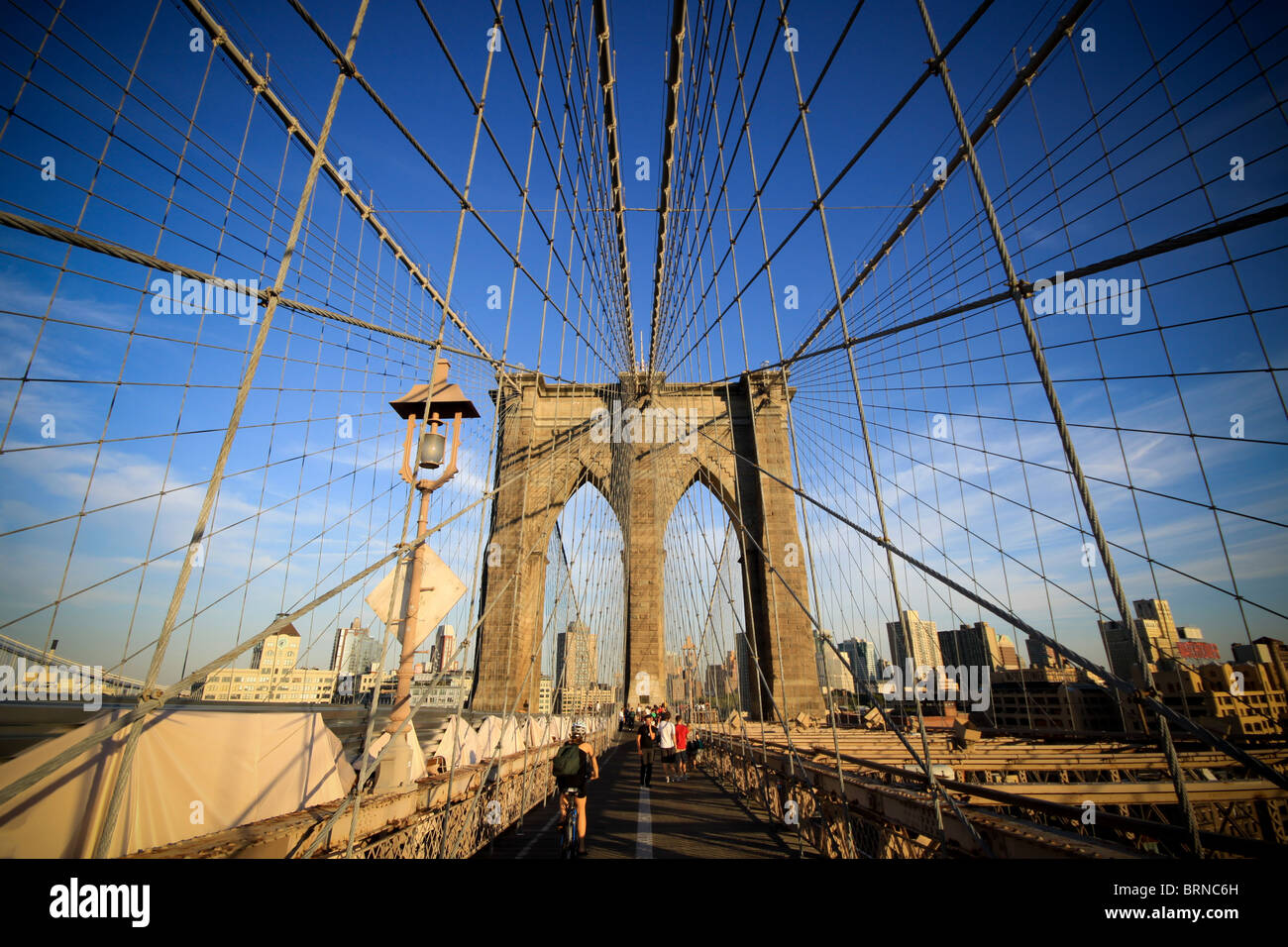 The Pedestrian Crossing, Brooklyn Bridge, New York, USA Stock Photo Alamy