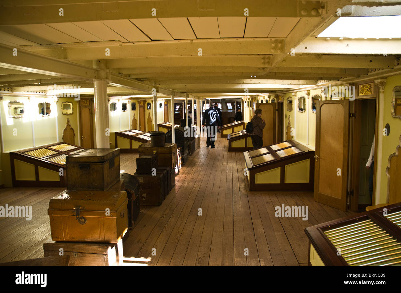 dh SS Great Britain BRISTOL DOCKS BRISTOL SS Great Britain ship museum below deck tourist viewing first class area Stock Photo