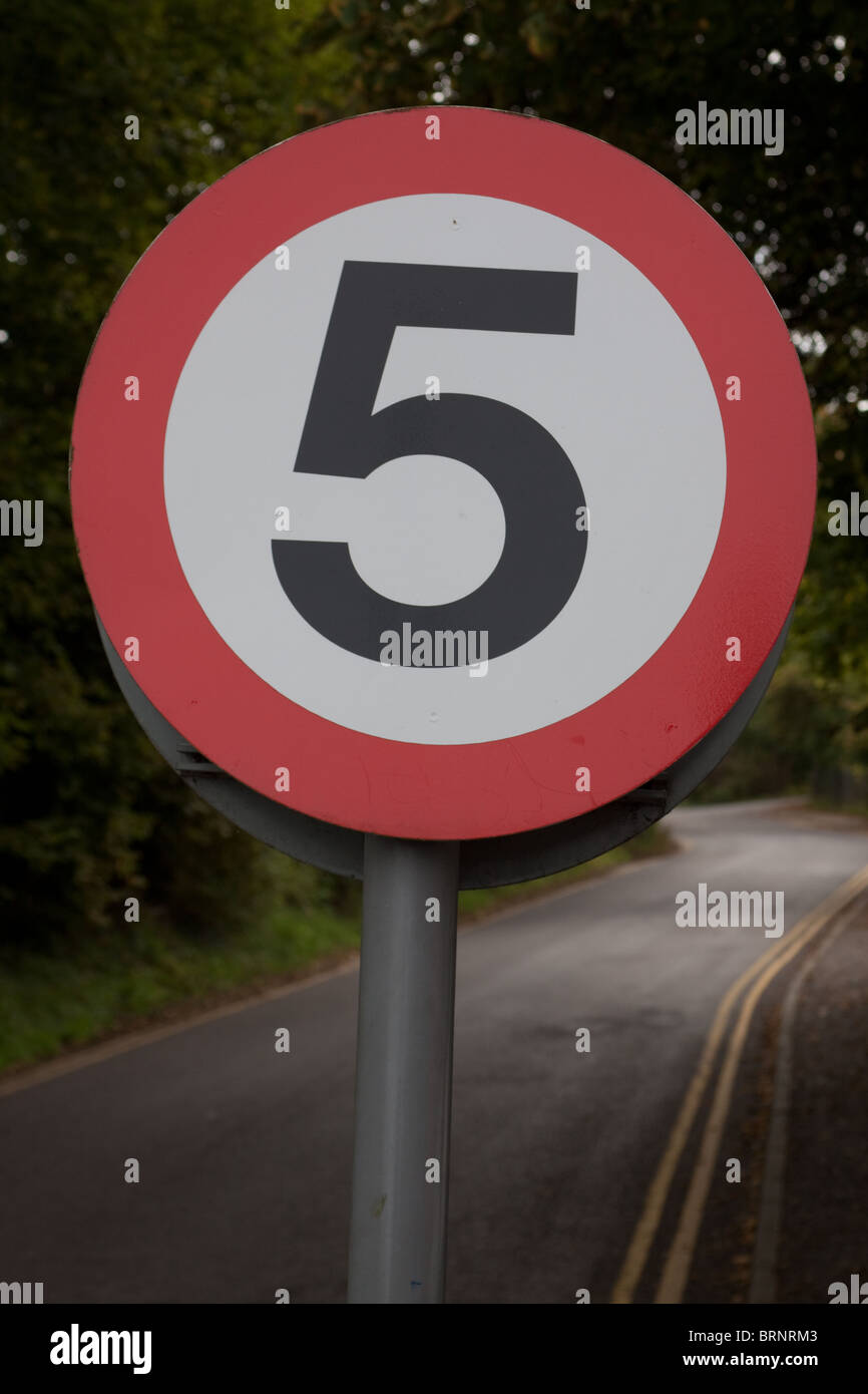 5 five Mile An Hour Speed Limit Sign Stock Photo Alamy 5-five-mile-an-hour-speed-limit-sign-stock-photo-alamy