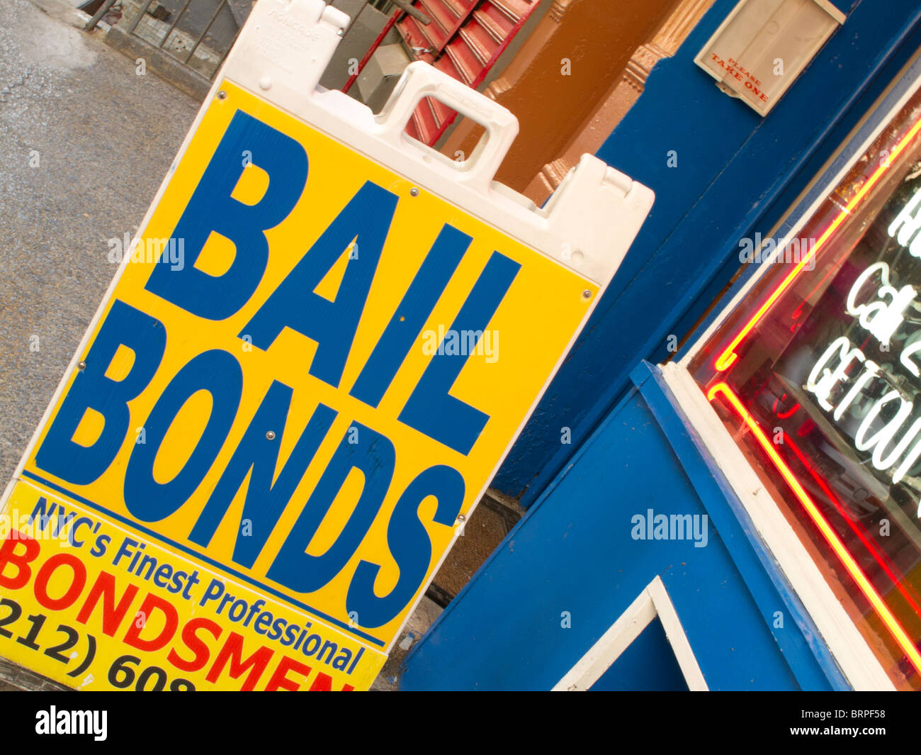 Bail bonds ad hires stock photography and images Alamy