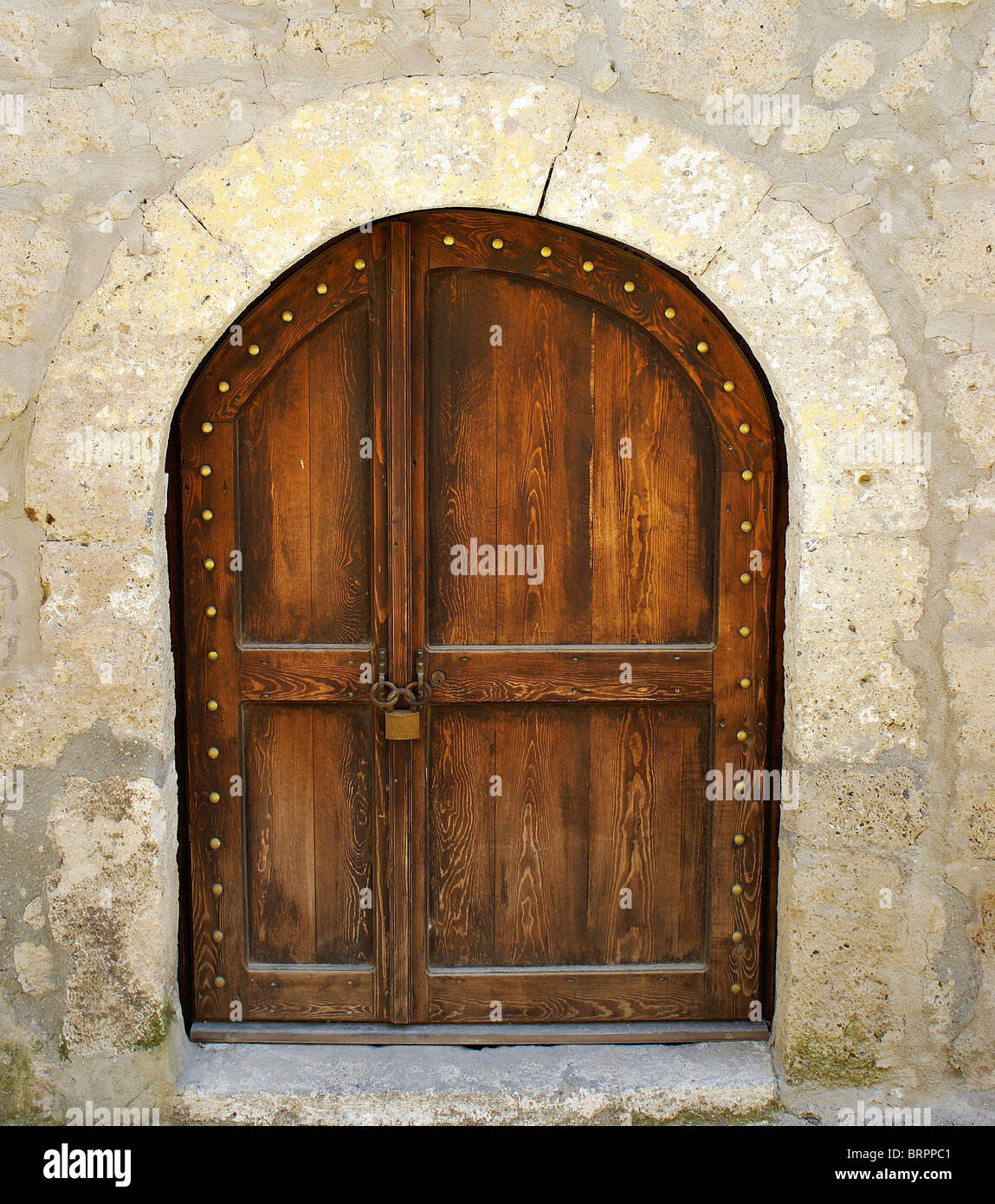Closed locked old wooden door hi-res stock photography and images - Alamy