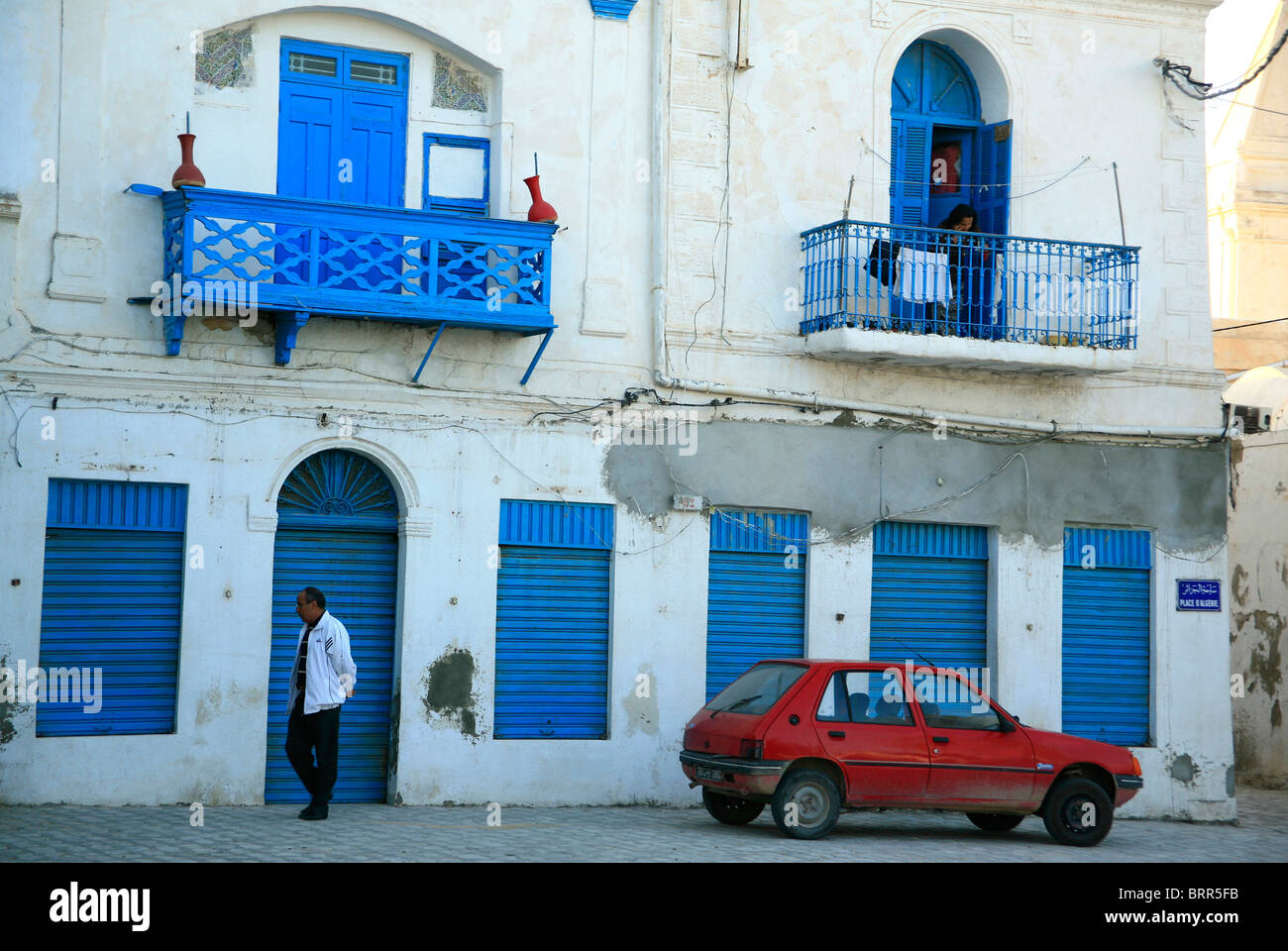 Blue and white building hi-res stock photography and images - Alamy