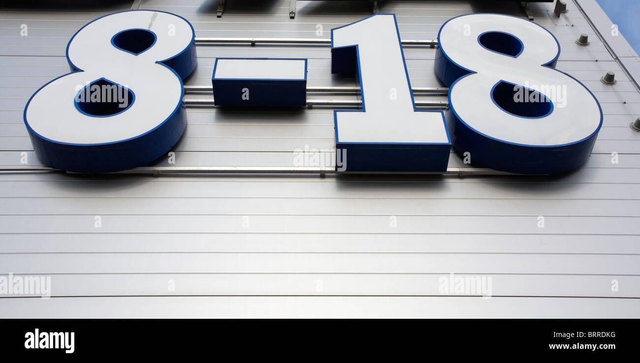 hours-of-opening-numbers-on-wall-stock-photo-alamy