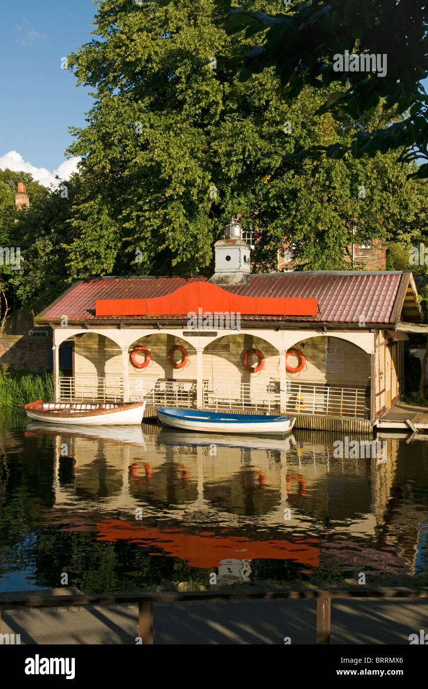 Ashley terrace boathouse hires stock photography and images Alamy