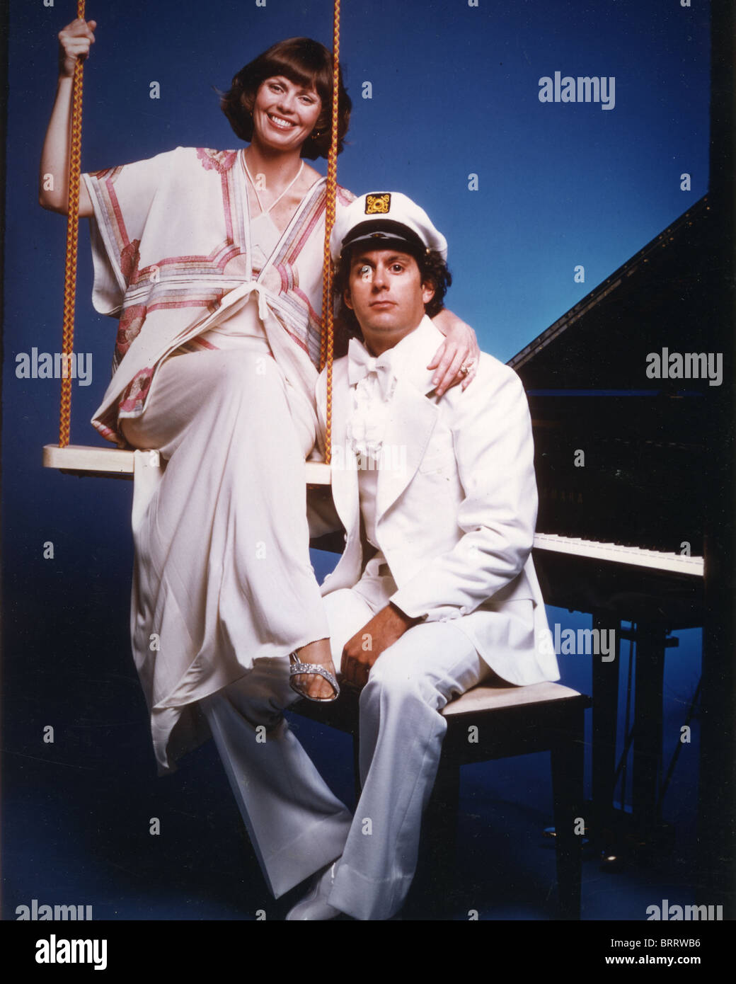 CAPTAIN AND TENNILLE - Promotional photo of US pop duo about 1976 Stock Photo