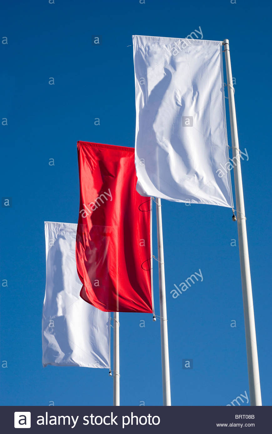 Plain Red Flag Stock Photos & Plain Red Flag Stock Images Alamy
