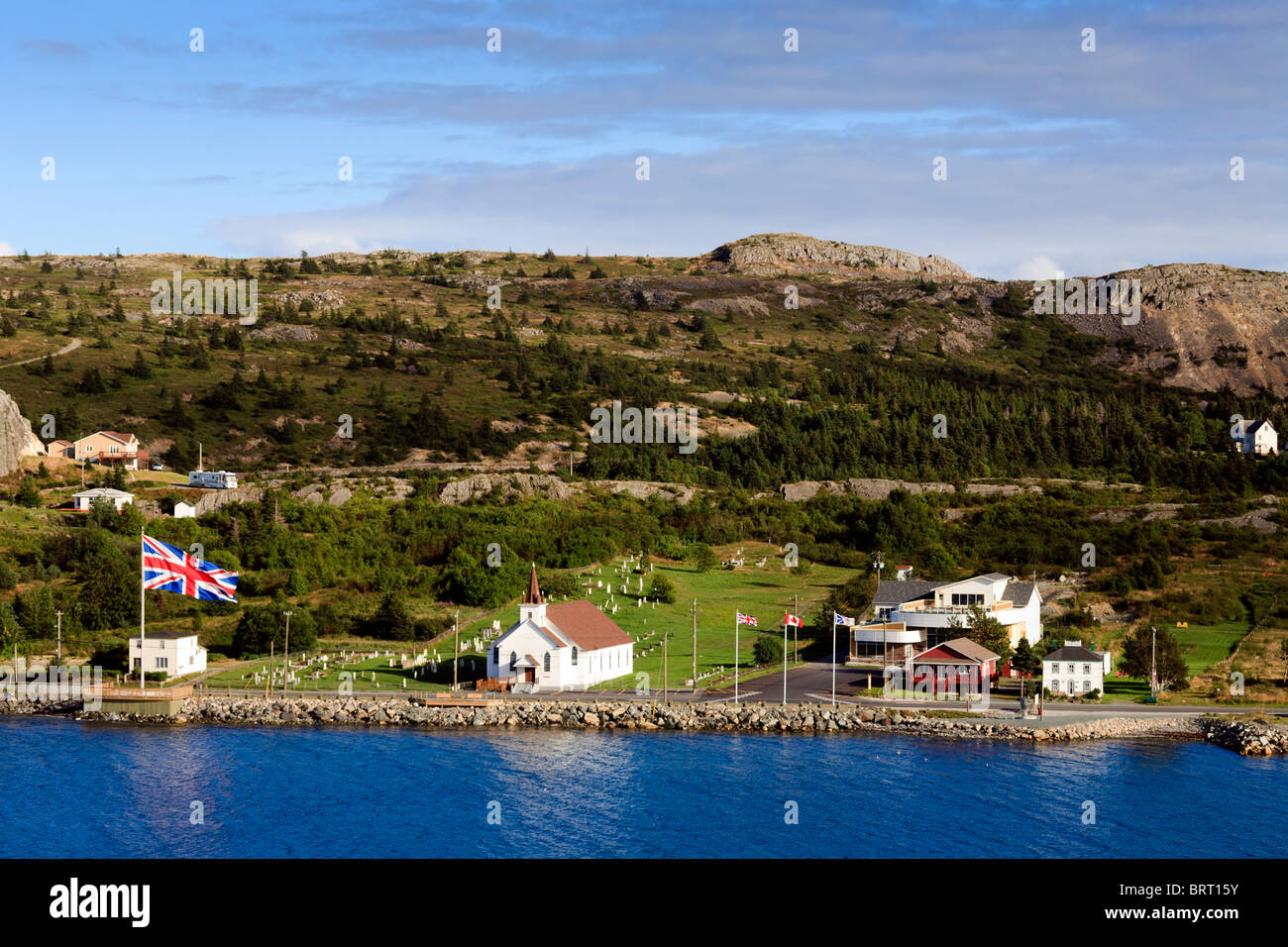 Cupids Harbour looking towards Seaforest Drive, Cupids, Conception Bay, Newfoundland, Canada. Showing the Legacy Centre Stock Photo