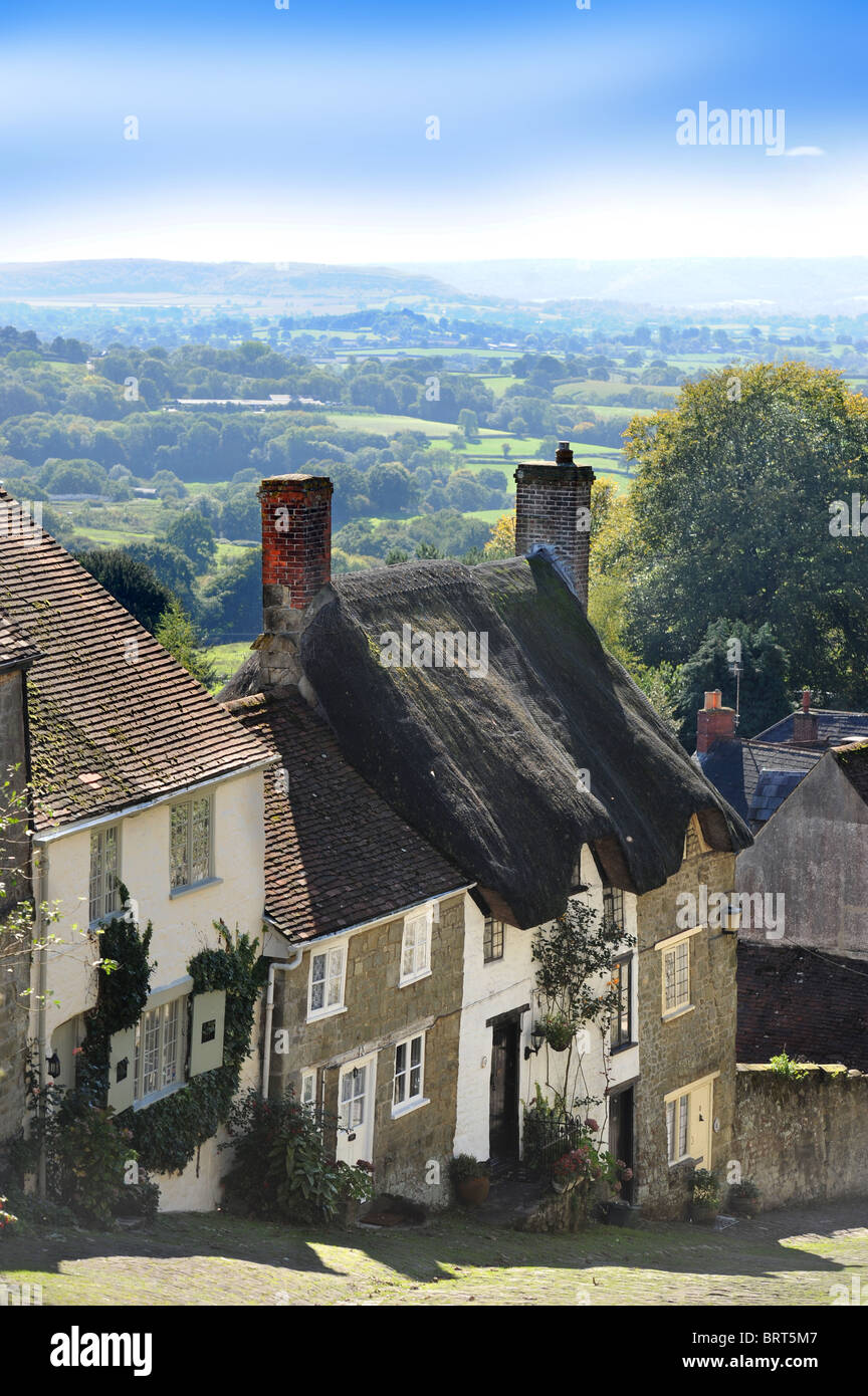 Gold Hill in Shaftesbury Dorset UK Stock Photo Alamy