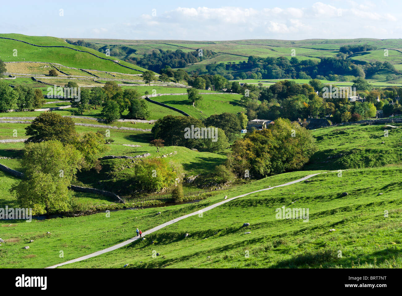 The village of Malham and the footpath to Malham Cove, Wharfedale