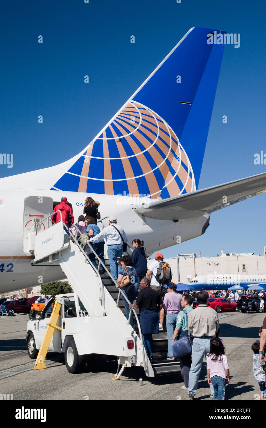 The new United Continental Holding Company logo on a 737 airplane, October 10, 2010. San Francisco, California, United States Stock Photo