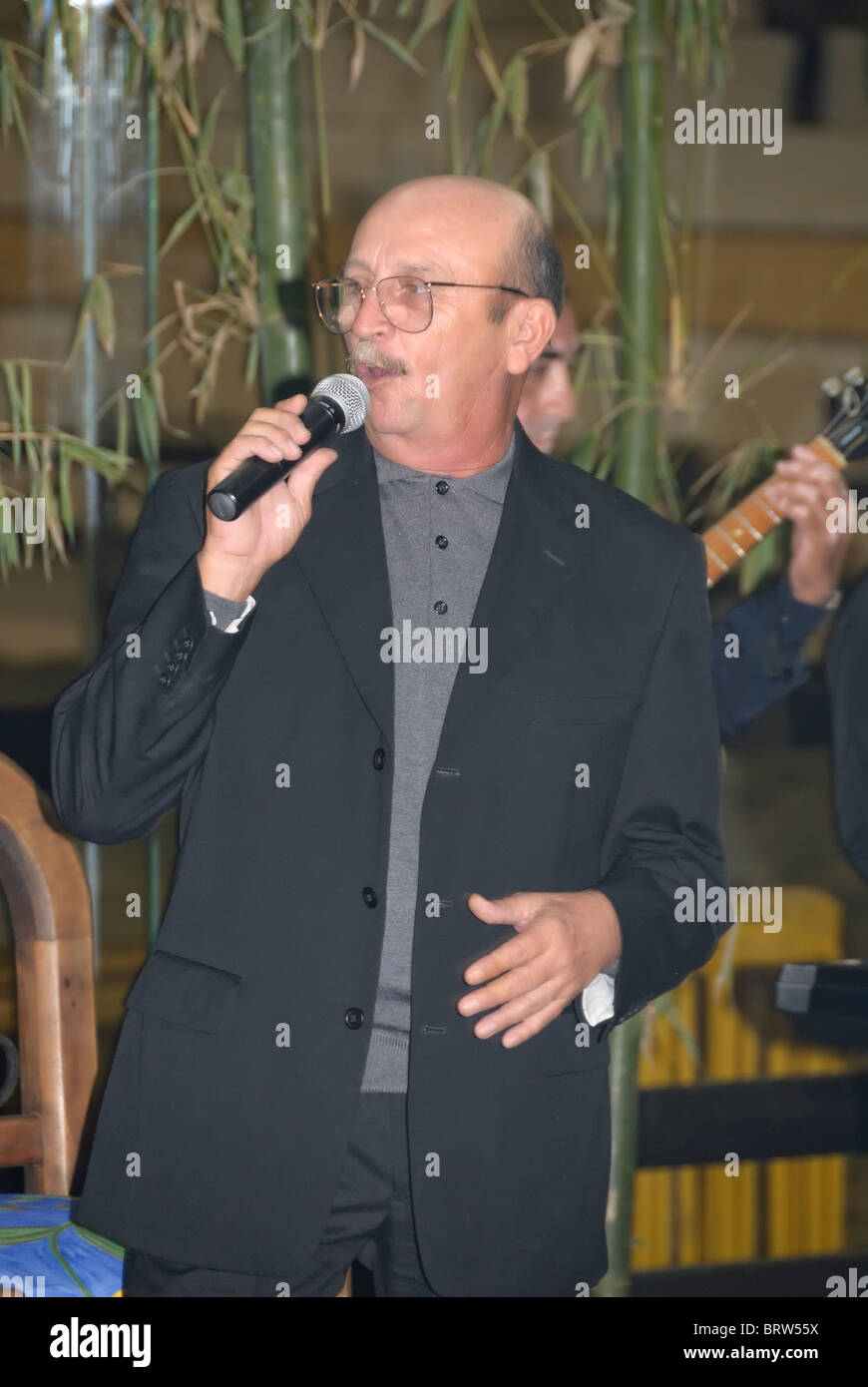 Xmatkuil Yucatan Mexico November 11 Singer And Composer Sergio Stock Photo Alamy