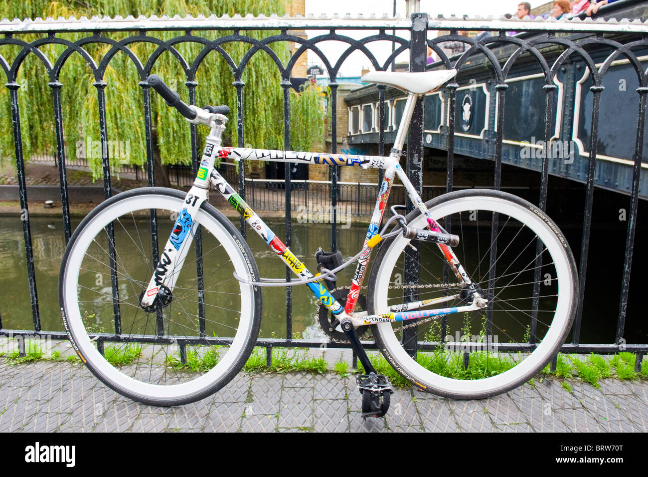 white road bike tires